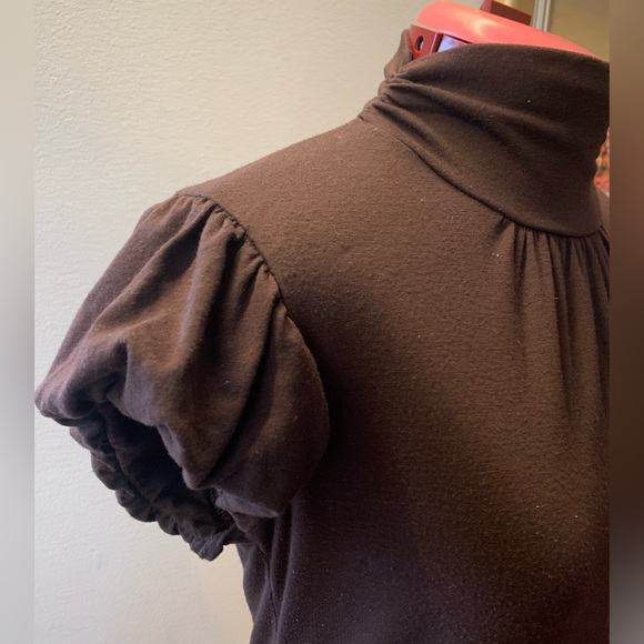 BROWN HIGH NECK T-SHIRT - Picture 4 of 9